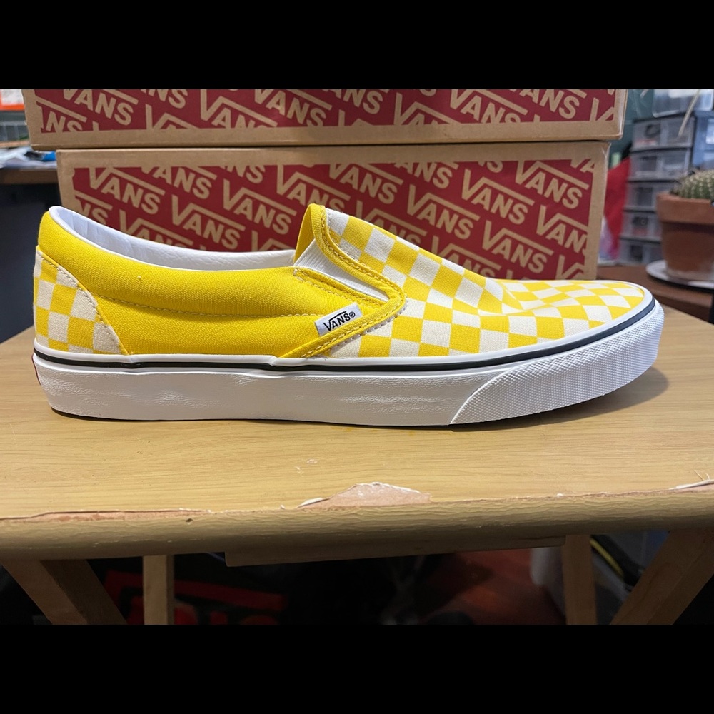 🥑Vans Classic Slip-On Yellow Checkerboard Men’s shoes